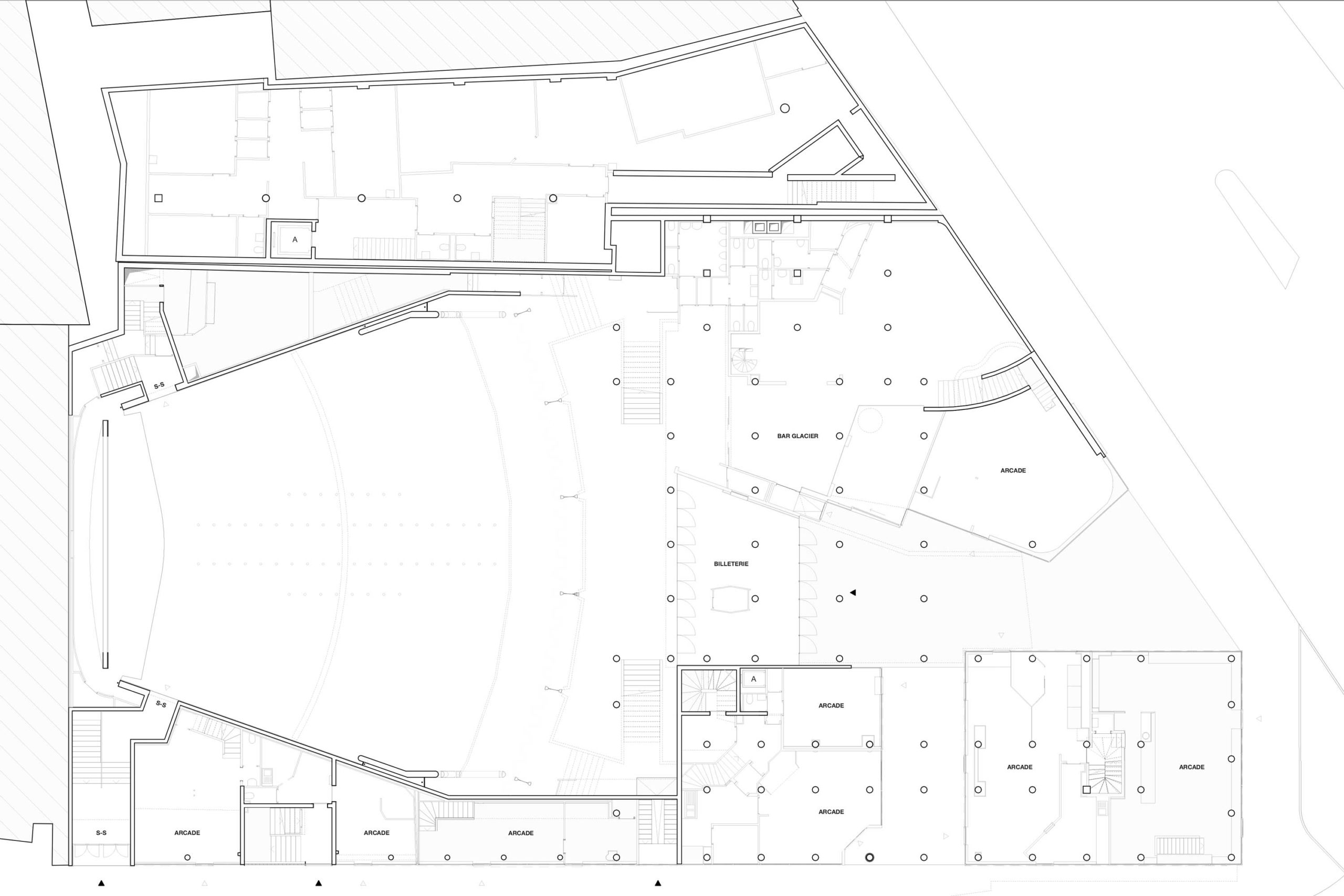PLAZA-201-Rez-de-chaussee-inferieur_0